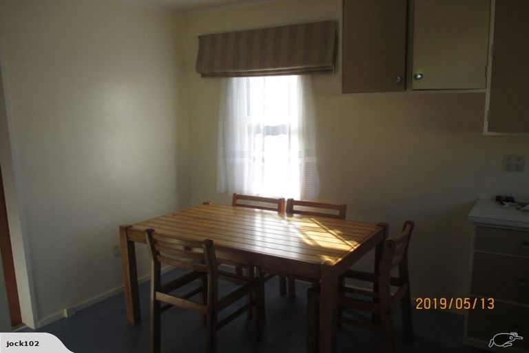 Photo of property in 9/52 Leighton Avenue, Waiwhetu, Lower Hutt, 5010