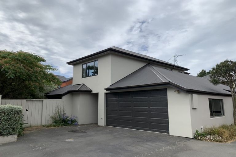 Photo of property in 130 Ilam Road, Ilam, Christchurch, 8041