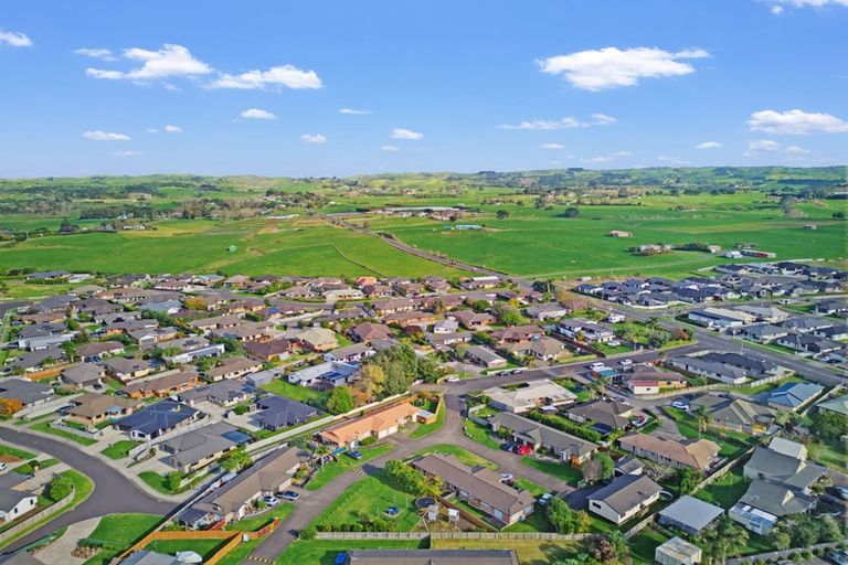 Photo of property in 11/15 O'sullivan Place, Waiuku, 2123