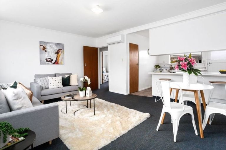 Photo of property in 4/246 Main Road, Tawa, Wellington, 5028