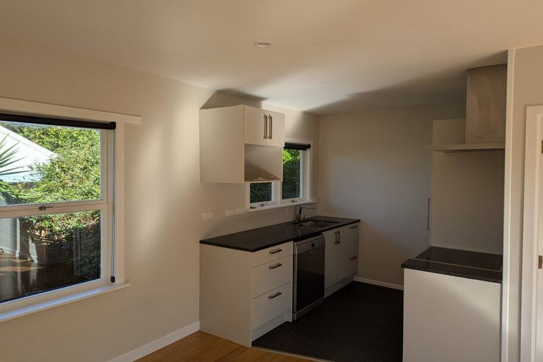 Photo of property in 6/25 Corunna Road, Milford, Auckland, 0620