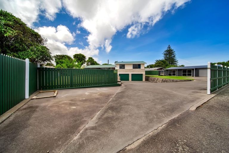 Photo of property in 29 Kowhai Street, Hawera, 4610