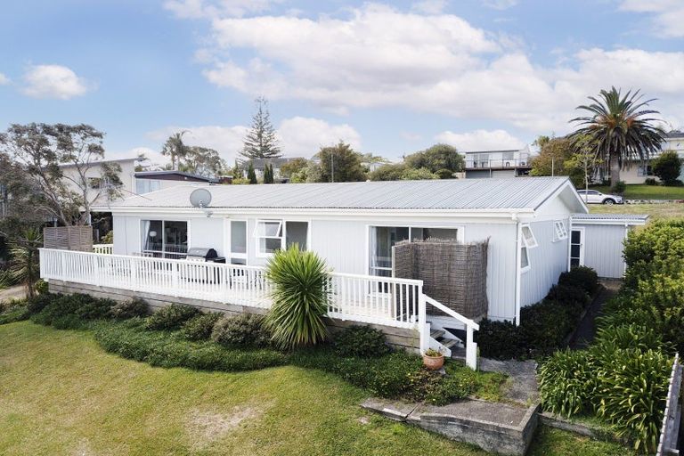 Photo of property in 68 West View Crescent, Onerahi, Whangarei, 0110