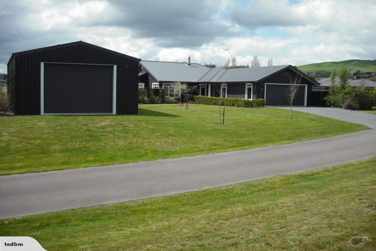 Photo of property in 500 Kinloch Road, Kinloch, Taupo, 3377