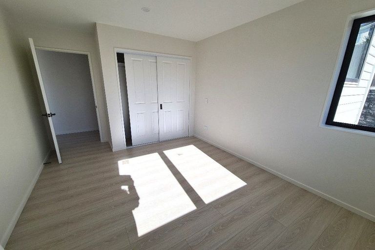 Photo of property in 34d Weldene Avenue, Glenfield, Auckland, 0629