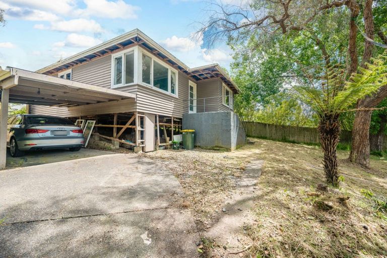 Photo of property in 350 West Coast Road, Glen Eden, Auckland, 0602
