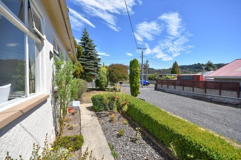 Photo of property in 5 Fry Street, Fairfield, Dunedin, 9018