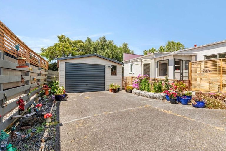 Photo of property in 18 Parkes Avenue, Saint Johns Hill, Whanganui, 4501
