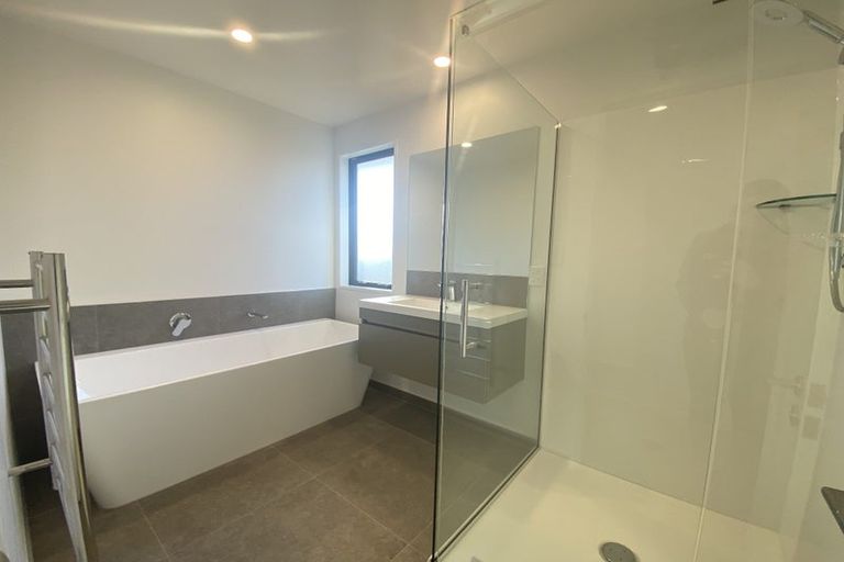 Photo of property in 75 Henshaw Street, Woodend, 7610