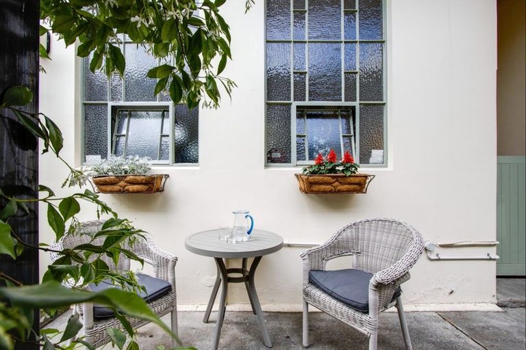 Photo of property in 214a Emerson Street, Napier South, Napier, 4110