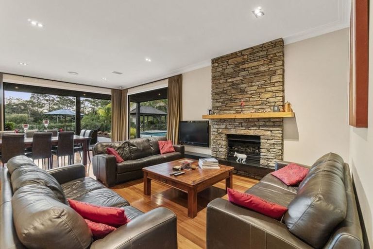 Photo of property in 77 Bawden Road, Dairy Flat, Albany, 0792