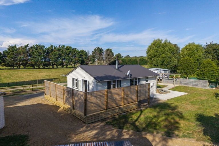 Photo of property in 237 Hokio Sand Road, Hokio Beach, Levin, 5571