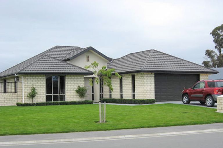 Photo of property in 33 Rembrandt Drive, Rolleston, 7614