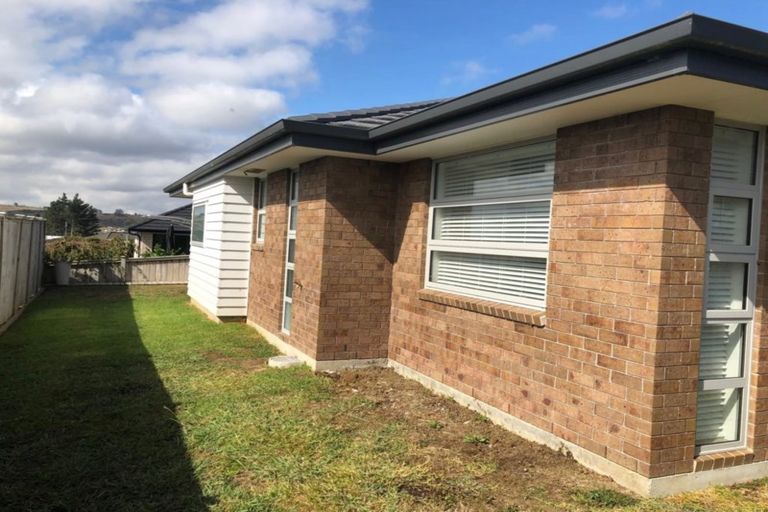Photo of property in 21 Pyne Crescent, Pokeno, 2402