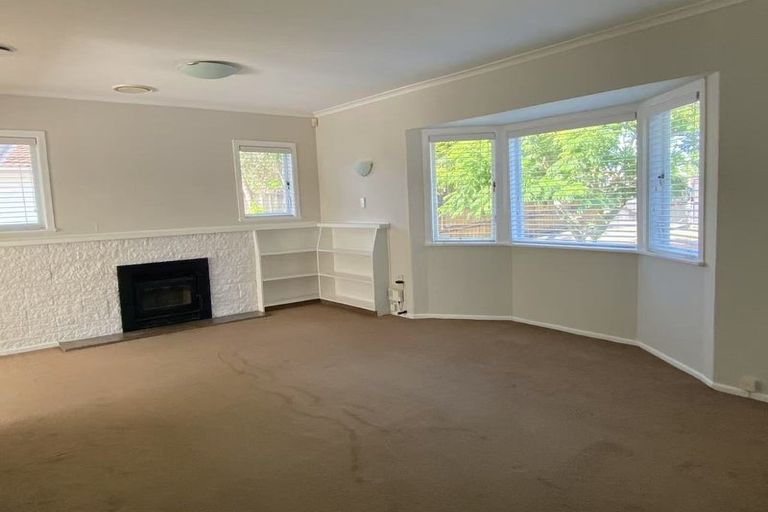 Photo of property in 15 Sandspit Road, Cockle Bay, Auckland, 2014