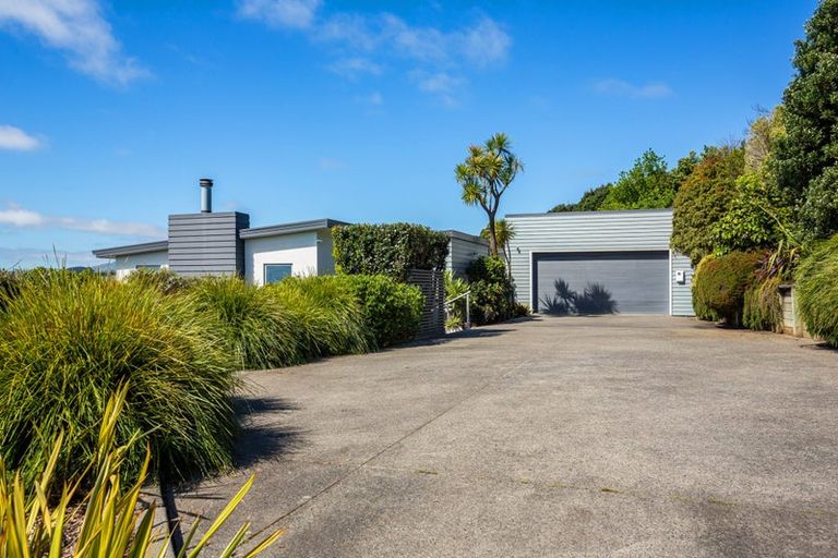 Photo of property in 69 Panorama Drive, Paraparaumu, 5032