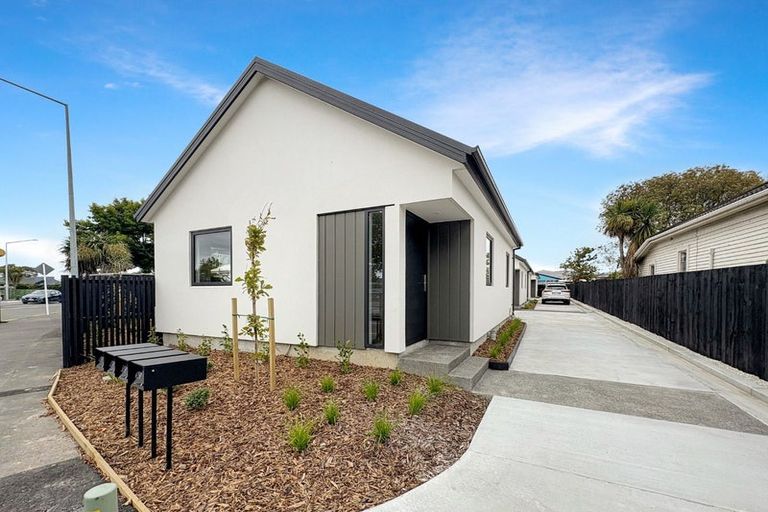 Photo of property in 2/590 Gloucester Street, Linwood, Christchurch, 8011