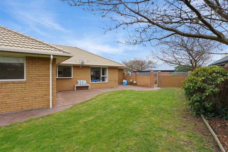 Photo of property in 23 Showgate Avenue, Sockburn, Christchurch, 8042