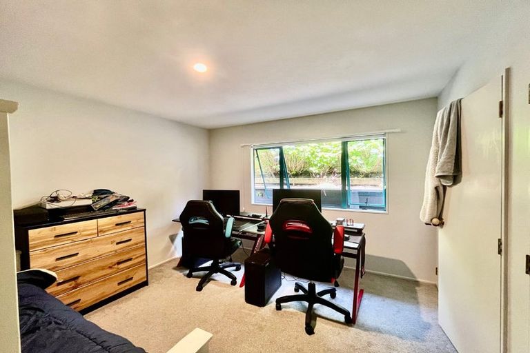 Photo of property in 35 Totara Road, Stanmore Bay, Whangaparaoa, 0932