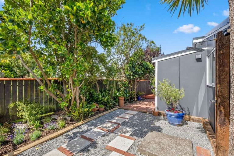 Photo of property in 108 Rosetta Road, Raumati South, Paraparaumu, 5032
