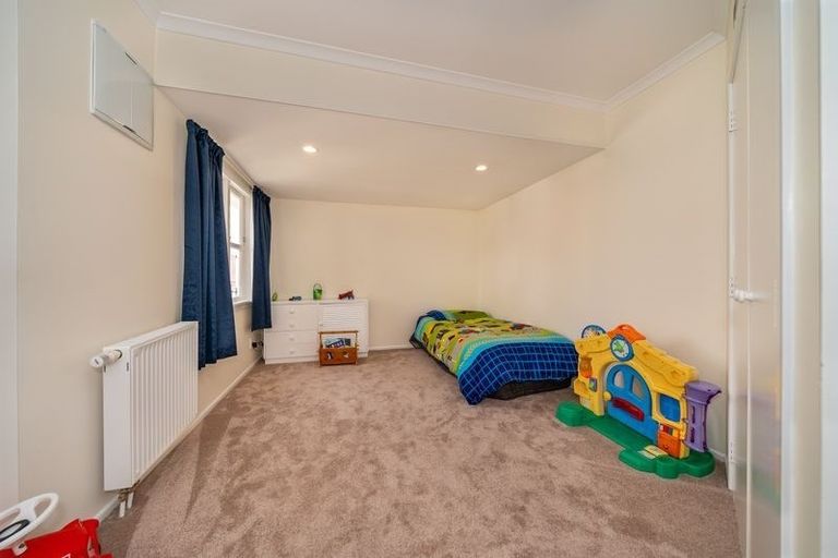 Photo of property in 1/74f Kairimu Street, Stokes Valley, Lower Hutt, 5019