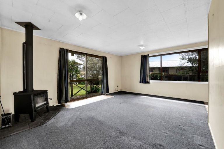 Photo of property in 5 Tawari Street, Inglewood, 4330