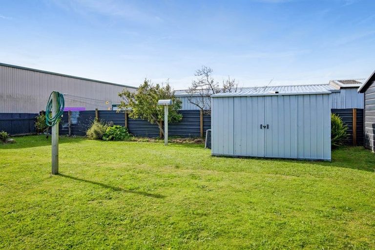 Photo of property in 60 Egmont Street, Hawera, 4610