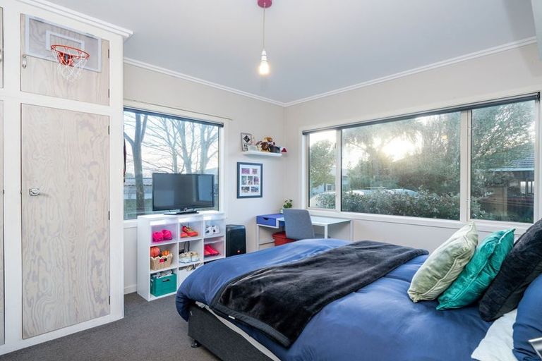 Photo of property in 490 Tay Street, Hawthorndale, Invercargill, 9810