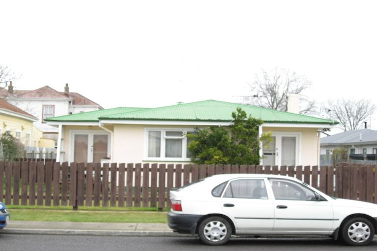 Photo of property in Un-named Building, 511 Queen Street East, Hastings, 4122