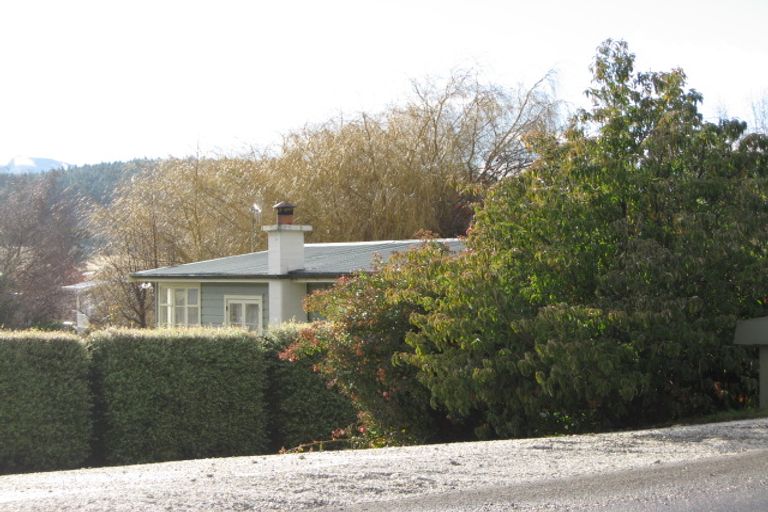 Photo of property in 73 Manuka Crescent, Wanaka, 9305