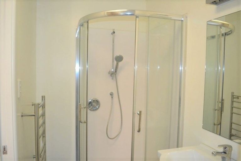 Photo of property in 2 Saville Row, Johnsonville, Wellington, 6037