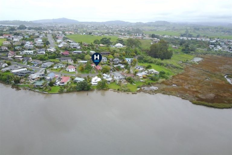 Photo of property in 102 Haukore Street, Hairini, Tauranga, 3112