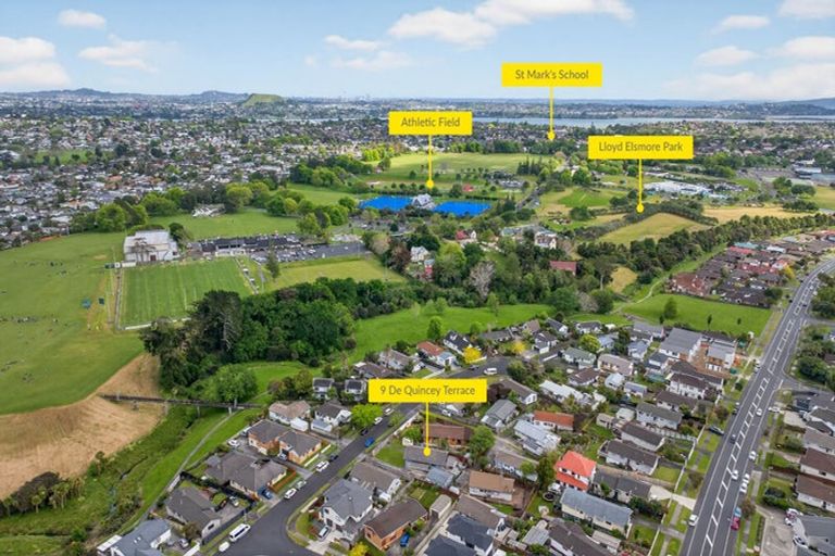 Photo of property in 9 De Quincey Terrace, Highland Park, Auckland, 2010