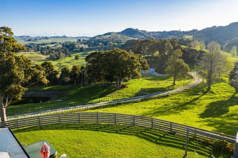 Photo of property in 251 Griffin Road, Maungaturoto, 0583