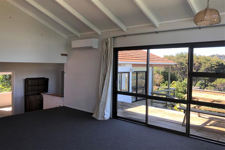 Photo of property in 99 Doves Bay Road, Kerikeri, 0294