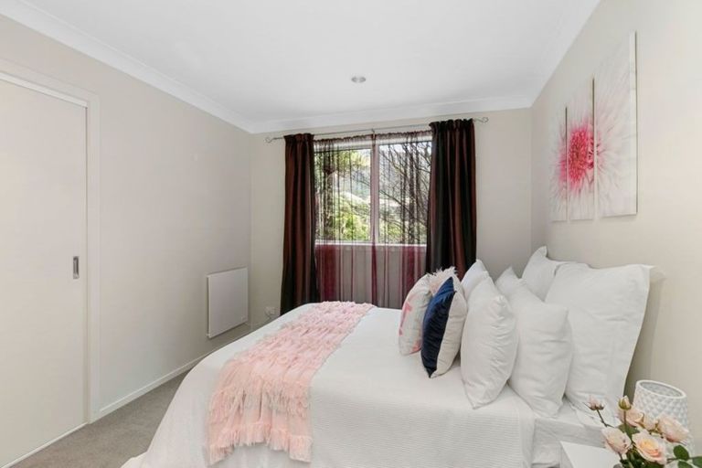 Photo of property in 38a Silverstream Road, Crofton Downs, Wellington, 6035