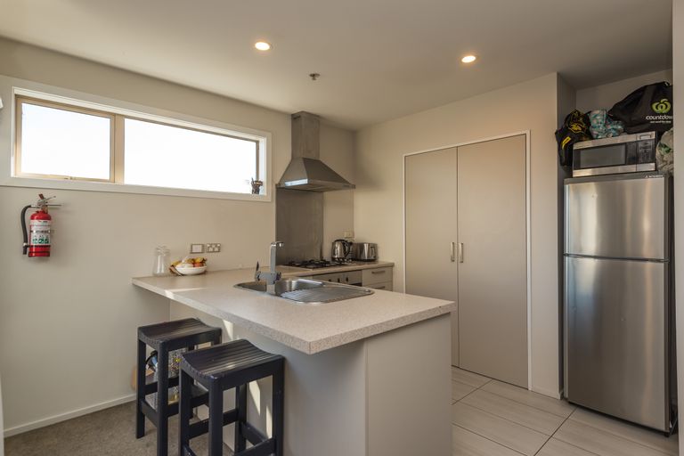 Photo of property in 6/9 Cameron Street, Sydenham, Christchurch, 8023