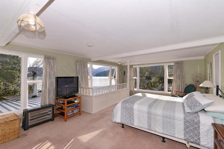 Photo of property in 699 Queen Charlotte Drive, Havelock, Picton, 7281