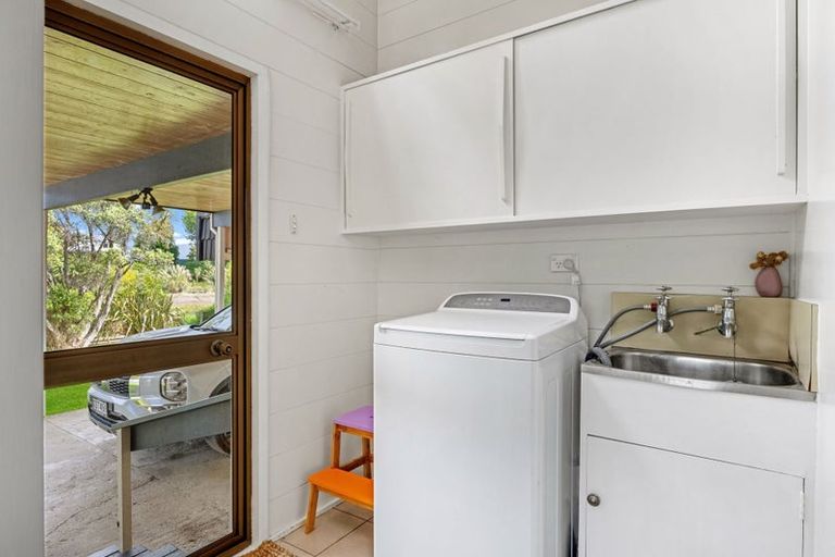 Photo of property in 102 Oak Street, Mangapapa, Gisborne, 4010