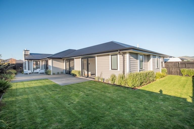 Photo of property in 68 Bradwell Crescent, Halswell, Christchurch, 8025