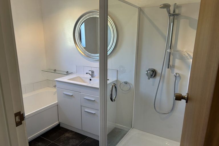 Photo of property in 8 Callender Terrace, Paraparaumu Beach, Paraparaumu, 5032