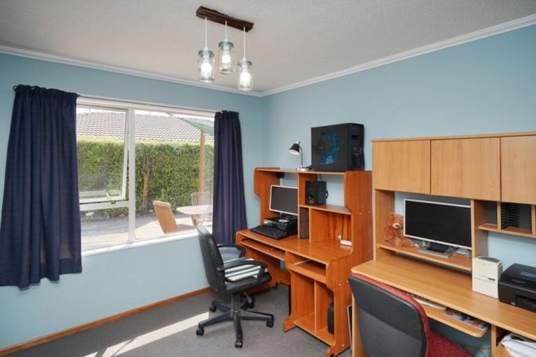 Photo of property in 15 Bowie Drive, Woodend, 7610