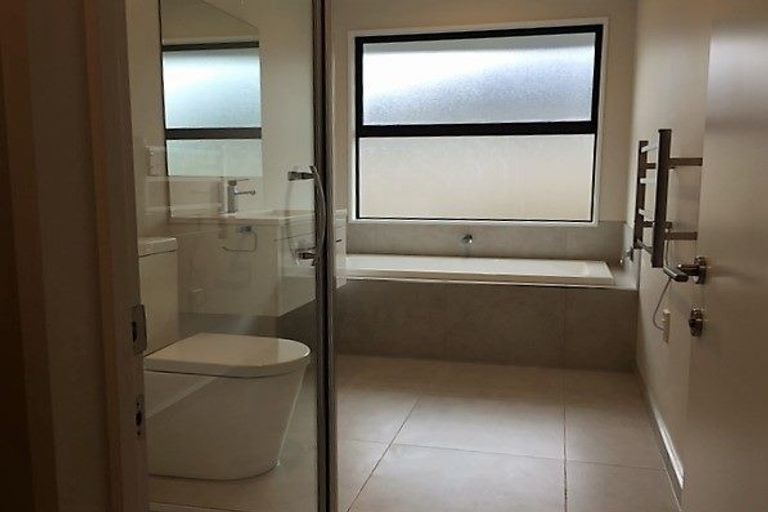 Photo of property in 22 Packard Crescent, Halswell, Christchurch, 8025