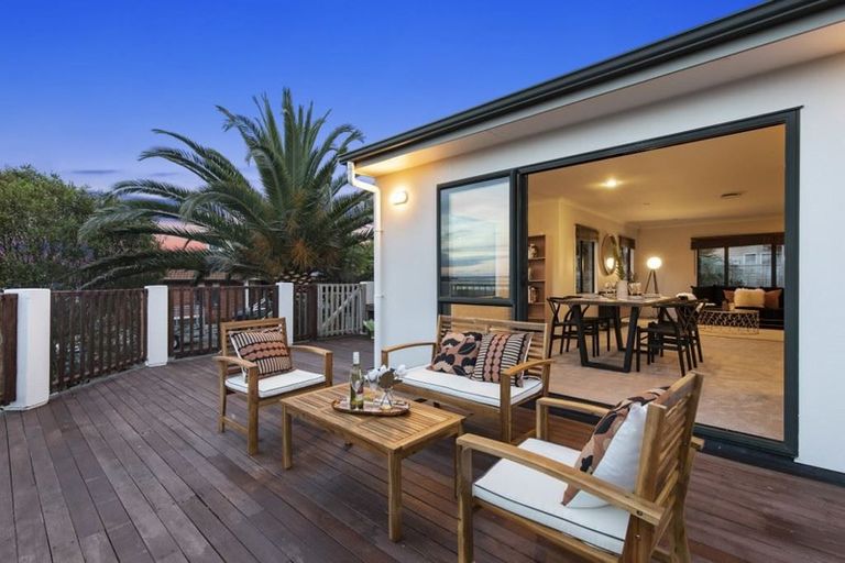 Photo of property in 44 Bannings Way, Hobsonville, Auckland, 0618