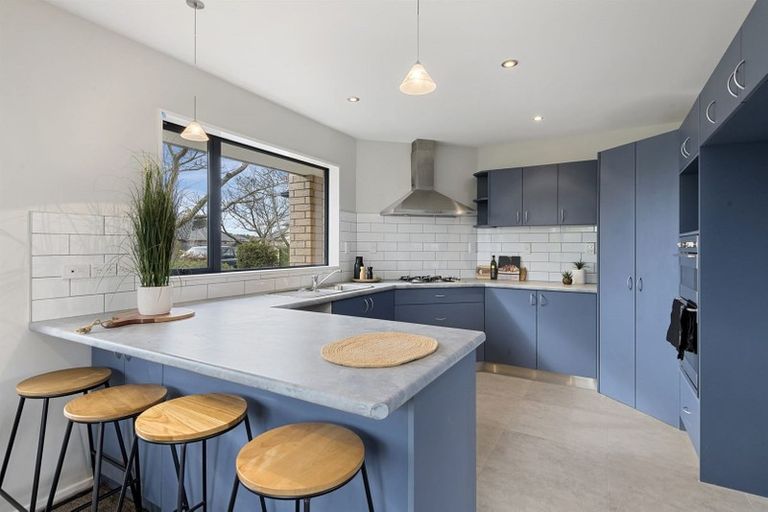 Photo of property in 3 Linkwater Way, Parklands, Christchurch, 8083