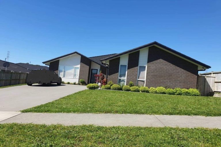 Photo of property in 72 Hillpark Drive, Pokeno, 2402