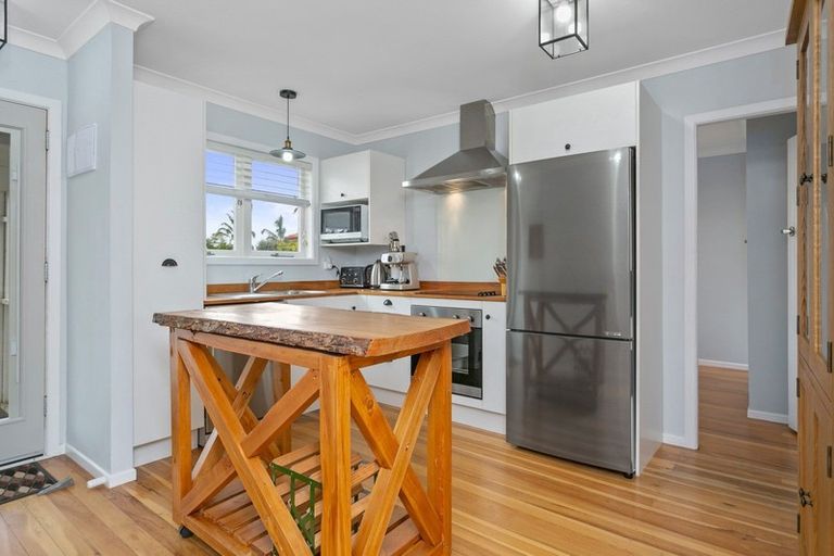 Photo of property in 28 Campbell Street, Leamington, Cambridge, 3432