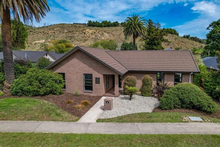 Photo of property in 10 Sunningdale Drive, Stoke, Nelson, 7011