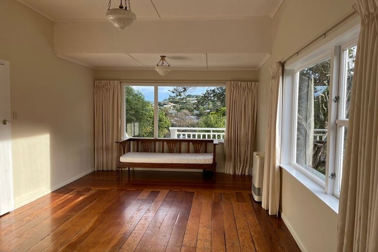 Photo of property in 36a Awarua Street, Ngaio, Wellington, 6035