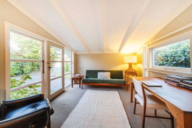 Photo of property in 98 Jickell Street, Hokowhitu, Palmerston North, 4410